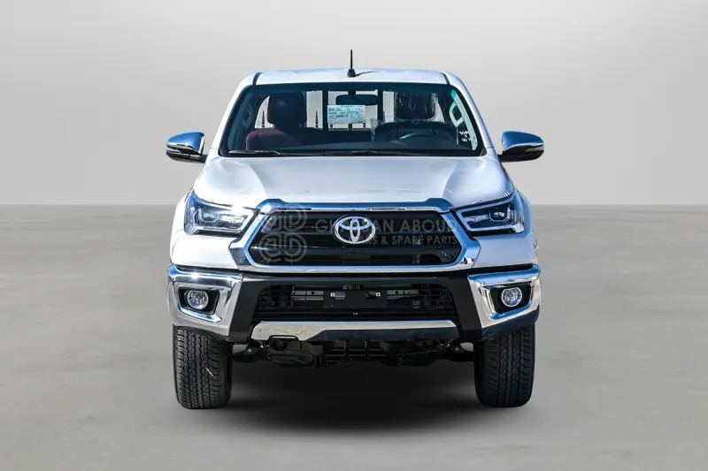 Toyota Hilux 4X4 Double Cabin - Pickup truck, Combi van: picture 2 Toyota Hilux 4X4 Double Cabin - Pickup truck, Combi van: picture 2
