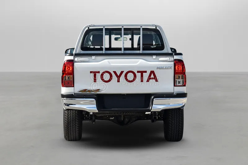 Toyota Hilux 4X4 Double Cabin - Pickup truck, Combi van: picture 4 Toyota Hilux 4X4 Double Cabin - Pickup truck, Combi van: picture 4