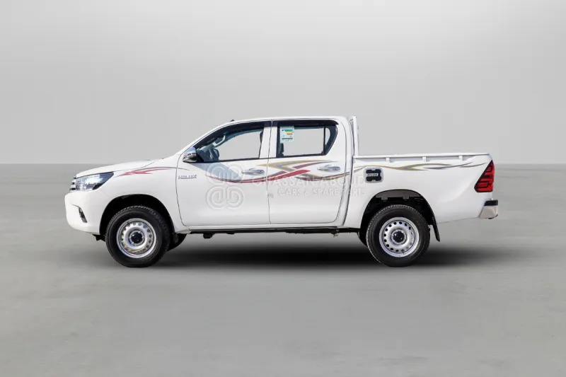 Toyota Hilux 4X4 - Pickup truck: picture 4 Toyota Hilux 4X4 - Pickup truck: picture 4