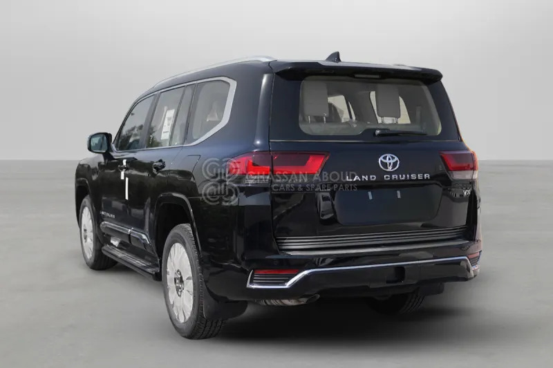 Toyota Land Cruiser 300 4x4 - SUV: picture 4 Toyota Land Cruiser 300 4x4 - SUV: picture 4