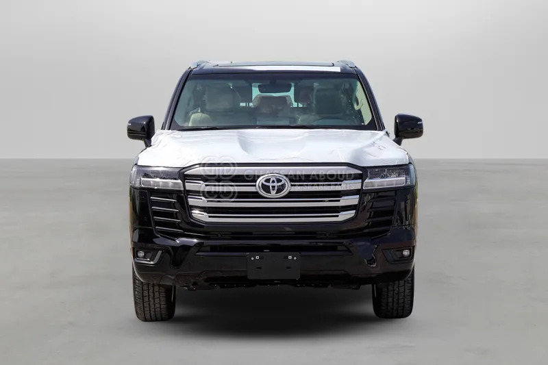 Toyota Land Cruiser 300 4x4 - SUV: picture 3 Toyota Land Cruiser 300 4x4 - SUV: picture 3