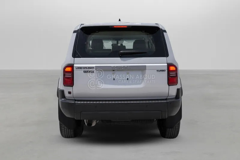 Toyota Prado 4X4 - SUV: picture 5 Toyota Prado 4X4 - SUV: picture 5
