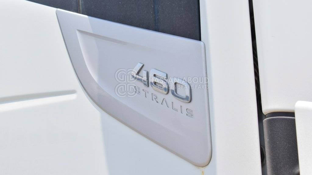 IVECO AS440S46T/P A/T with Adblue Euro 6 MY 2017 - Tractor unit: picture 5 IVECO AS440S46T/P A/T with Adblue Euro 6 MY 2017 - Tractor unit: picture 5
