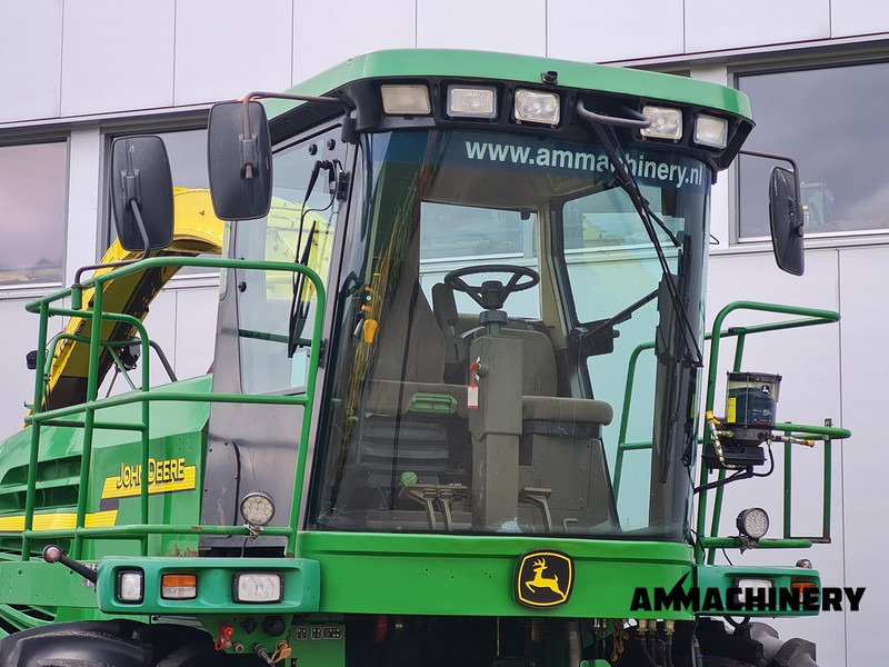 John Deere 7400 forage harvester - Forage harvester: picture 5 John Deere 7400 forage harvester - Forage harvester: picture 5