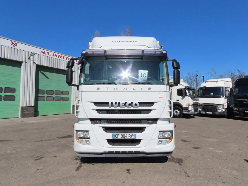 Iveco Stralis 310 8 meter box! Retarder, Great condition! - Box truck: picture 4 Iveco Stralis 310 8 meter box! Retarder, Great condition! - Box truck: picture 4