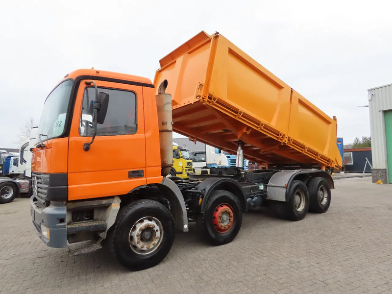 Mercedes-Benz Actros 3240 Manual, steel dumper! Great condition! - Tipper: picture 1 Mercedes-Benz Actros 3240 Manual, steel dumper! Great condition! - Tipper: picture 1