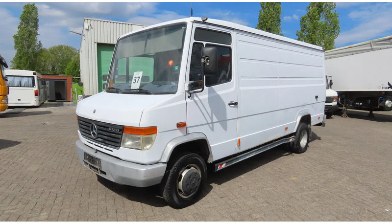 Mercedes-Benz Vario 612 D - Panel van: picture 1 Mercedes-Benz Vario 612 D - Panel van: picture 1