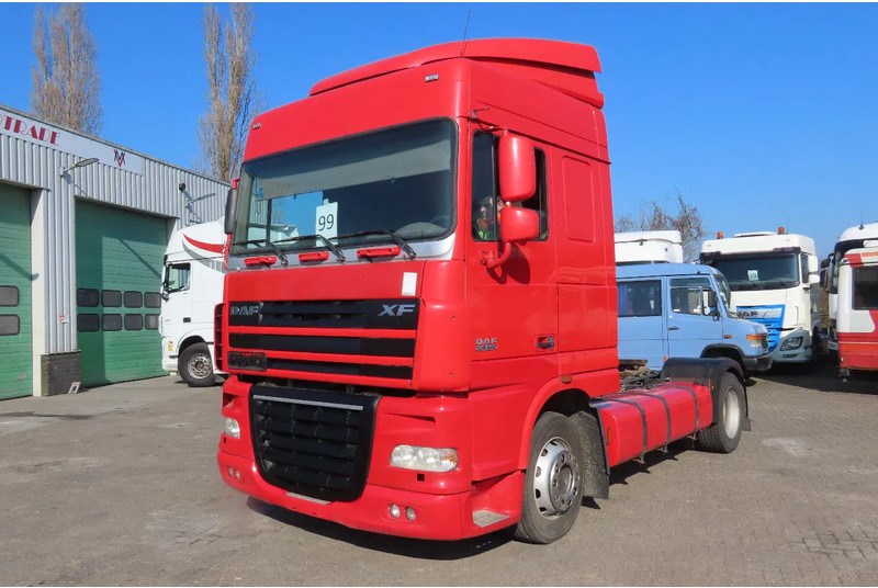 DAF XF 105.460 Euro5 evv, 2 beds, 2 tanks - Tractor unit: picture 1 DAF XF 105.460 Euro5 evv, 2 beds, 2 tanks - Tractor unit: picture 1