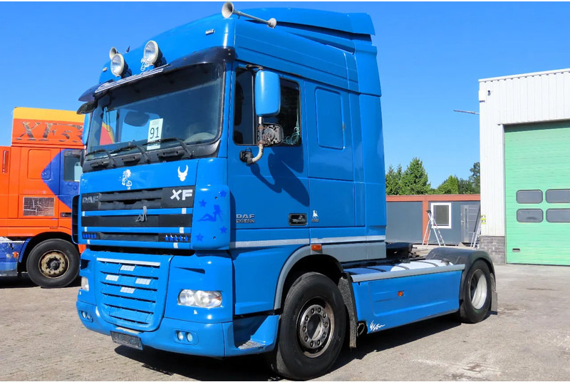 DAF XF 105.460 RETARDER, FRIGO - Tractor unit: picture 3 DAF XF 105.460 RETARDER, FRIGO - Tractor unit: picture 3