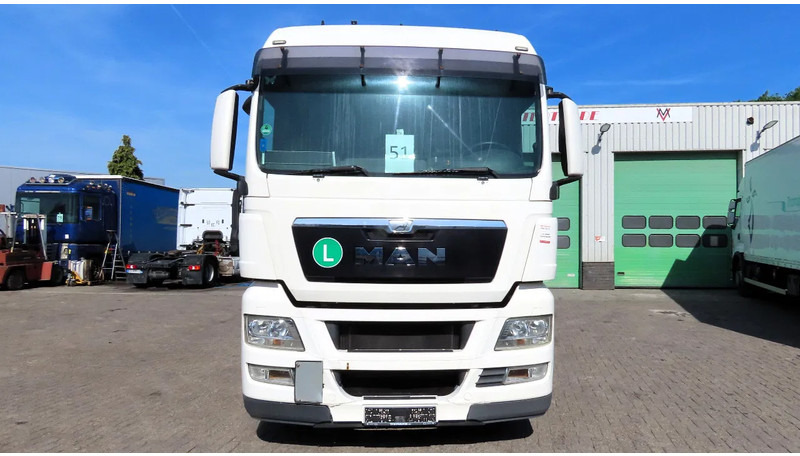 MAN TGX.18.400 euro5 EEV, RETARDER, 2X FUEL TANK, FRIGO - Tractor unit: picture 2 MAN TGX.18.400 euro5 EEV, RETARDER, 2X FUEL TANK, FRIGO - Tractor unit: picture 2
