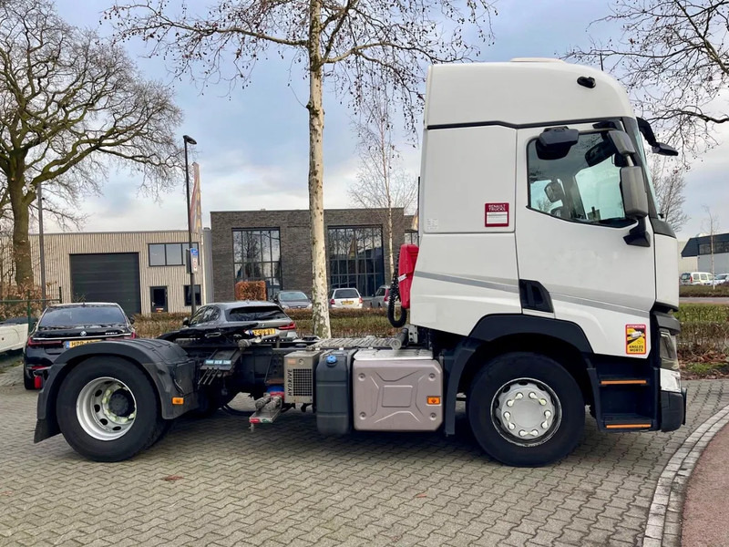 Renault T460 VF611A166KD029811 , RETARDER, COMPRESSOR, ADR, PTO. France truck - Tractor unit: picture 4 Renault T460 VF611A166KD029811 , RETARDER, COMPRESSOR, ADR, PTO. France truck - Tractor unit: picture 4