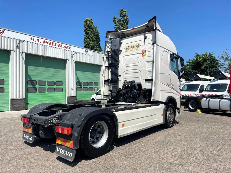 Volvo FH 500 vin: YV2RT40A3JB850702 RETARDER, 2X FUEL TANK, PARKING AIRCO, FRIGO - Tractor unit: picture 5 Volvo FH 500 vin: YV2RT40A3JB850702 RETARDER, 2X FUEL TANK, PARKING AIRCO, FRIGO - Tractor unit: picture 5