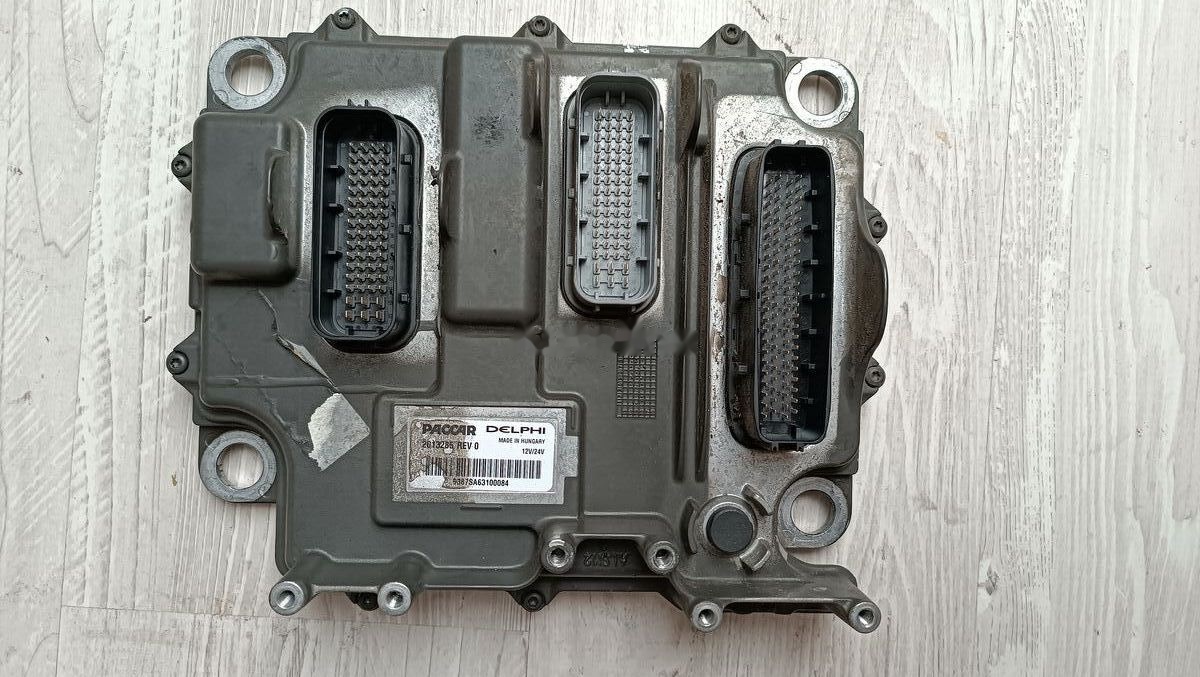 Paccar DAF E6 ECU 1877245 REV C DAF - ECU for Truck: picture 2 Paccar DAF E6 ECU 1877245 REV C DAF - ECU for Truck: picture 2