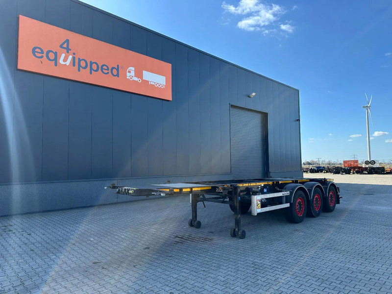 Burg 20FT ADR (EX/II, EX/III, FL, AT), Leergewicht: 3.690kg, SAF INTRADISC, 2x liftaxle, ALCOA, NL-Chassis - Container transporter/ Swap body semi-trailer: picture 1 Burg 20FT ADR (EX/II, EX/III, FL, AT), Leergewicht: 3.690kg, SAF INTRADISC, 2x liftaxle, ALCOA, NL-Chassis - Container transporter/ Swap body semi-trailer: picture 1