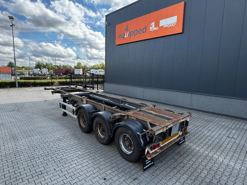 DESOT 20FT/30FT ADR-Chassis, liftaxle, 5 twistlocks arms, for own premises - Container transporter/ Swap body semi-trailer: picture 3 DESOT 20FT/30FT ADR-Chassis, liftaxle, 5 twistlocks arms, for own premises - Container transporter/ Swap body semi-trailer: picture 3