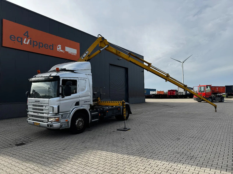 Scania P114-340 + HIAB 19-5 crane + remote / Euro-3 / 3 pedals / NL-truck / APK: 12-2025 - Crane truck: picture 3 Scania P114-340 + HIAB 19-5 crane + remote / Euro-3 / 3 pedals / NL-truck / APK: 12-2025 - Crane truck: picture 3