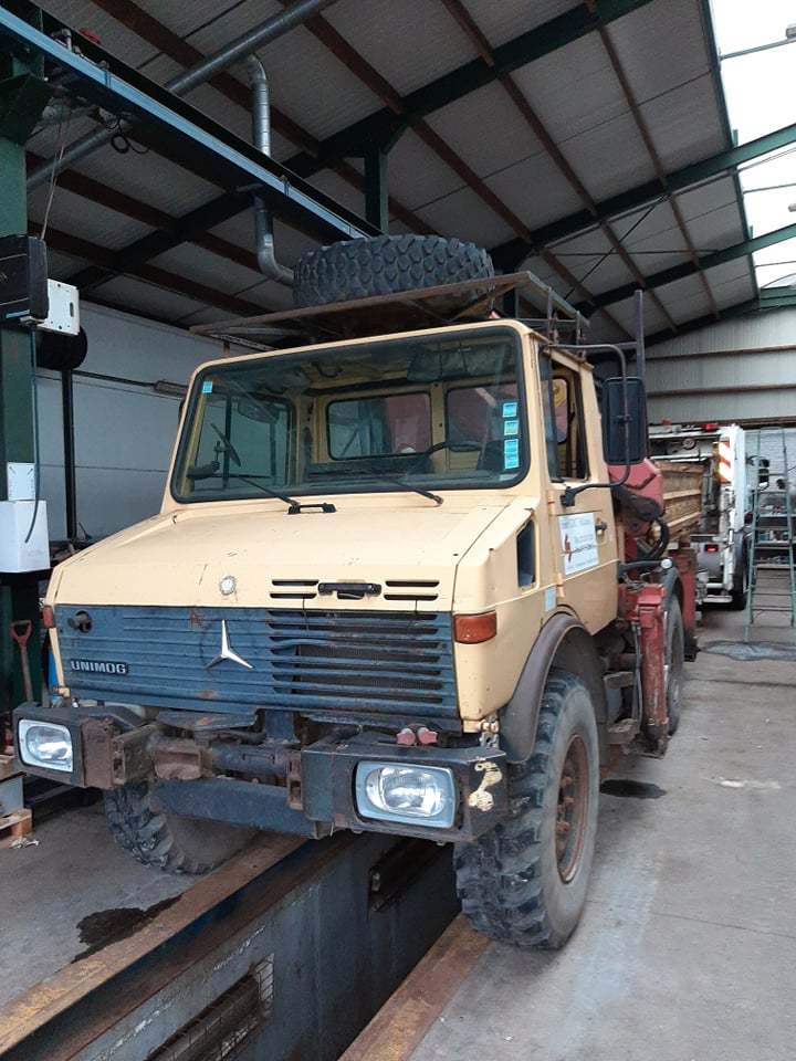 Mercedes Unimog U1250 - Municipal/ Special vehicle, Dropside/ Flatbed truck: picture 5 Mercedes Unimog U1250 - Municipal/ Special vehicle, Dropside/ Flatbed truck: picture 5