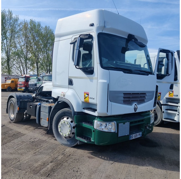 Renault premium - Tractor unit: picture 3 Renault premium - Tractor unit: picture 3