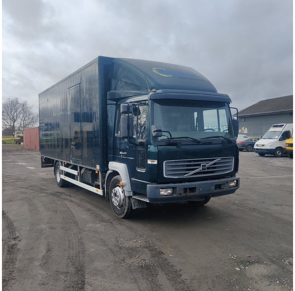 Volvo FL 6 - Box truck: picture 3 Volvo FL 6 - Box truck: picture 3