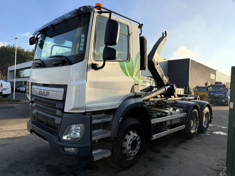DAF CF 460 6x4 FAT HOOKLIFT - WB 3m35 - STEEL SPRING / BIG AXLES HUB REDUCTION - EURO 6 - BE TRUCK - Hook lift truck: picture 3 DAF CF 460 6x4 FAT HOOKLIFT - WB 3m35 - STEEL SPRING / BIG AXLES HUB REDUCTION - EURO 6 - BE TRUCK - Hook lift truck: picture 3
