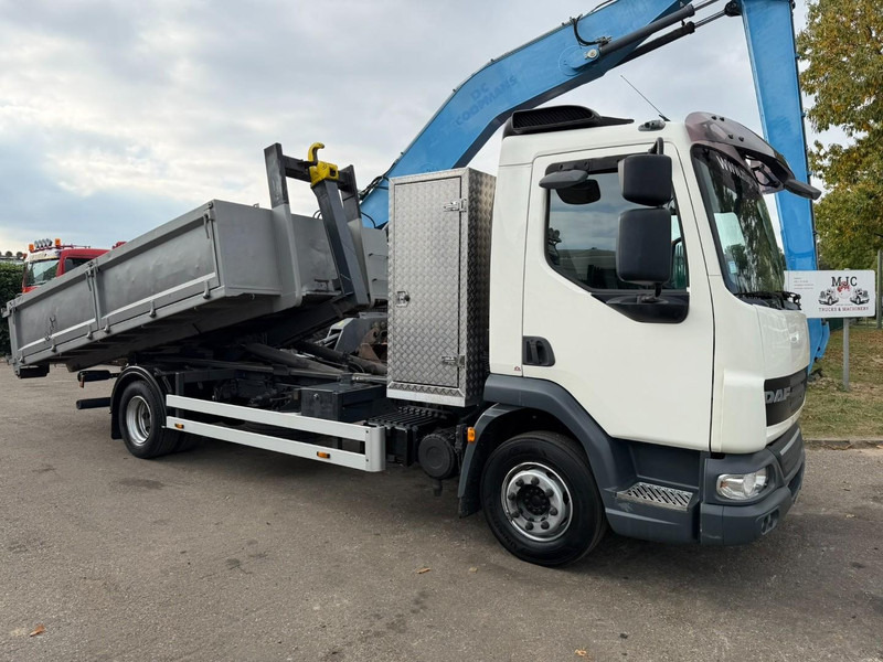 DAF LF 45.180 - 12T - 4x2 HOOKLIFT / HAAKSYTEEM / ABROLLKIPPER / AMPLIROL - *320.000km* - EURO 5 - TÜV 06/2026 - BE TRUCK - Hook lift truck: picture 1 DAF LF 45.180 - 12T - 4x2 HOOKLIFT / HAAKSYTEEM / ABROLLKIPPER / AMPLIROL - *320.000km* - EURO 5 - TÜV 06/2026 - BE TRUCK - Hook lift truck: picture 1