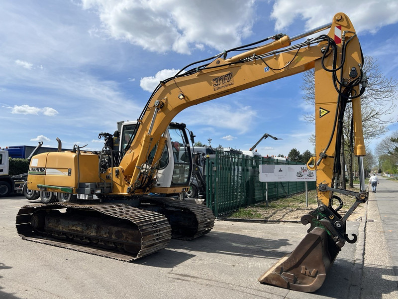 Liebherr R 317 Litronic 17.5T - 86kW - 7711h - DEUTZ 4 CYL - MONOBOOM - CE - BE MACHINE - Crawler excavator: picture 1 Liebherr R 317 Litronic 17.5T - 86kW - 7711h - DEUTZ 4 CYL - MONOBOOM - CE - BE MACHINE - Crawler excavator: picture 1