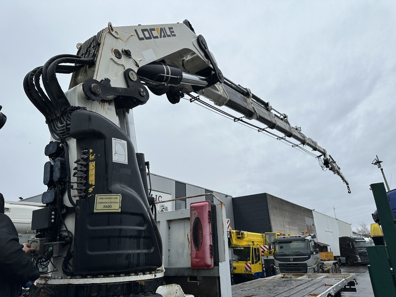 MAN TGA 35.430 8x2 + CRANE HIAB 700 E-6 + JIB 165X-3 - RETARDER - PLATFORM 6m70~8m50 EXTENDABLE - MANUAL GEARBOX ZF - LIFT + STEERING AXLE - Crane truck: picture 5 MAN TGA 35.430 8x2 + CRANE HIAB 700 E-6 + JIB 165X-3 - RETARDER - PLATFORM 6m70~8m50 EXTENDABLE - MANUAL GEARBOX ZF - LIFT + STEERING AXLE - Crane truck: picture 5