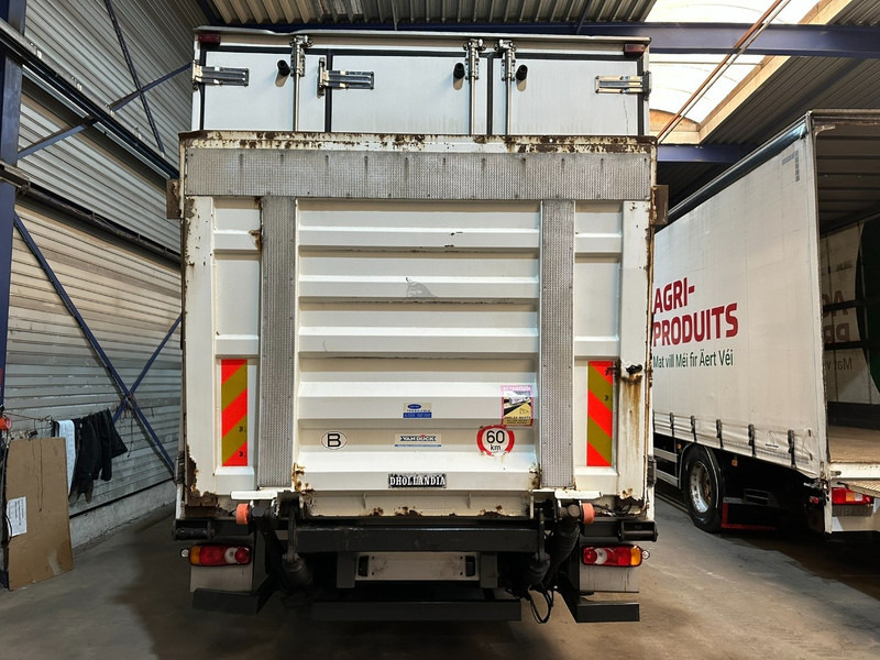 Volvo FL 240 - 16T FRIGO CARRIER SUPRA 750 Mt - BI-TEMPERATURE - EURO 5 - A/C - BELGIAN TRUCK - Refrigerator truck: picture 5 Volvo FL 240 - 16T FRIGO CARRIER SUPRA 750 Mt - BI-TEMPERATURE - EURO 5 - A/C - BELGIAN TRUCK - Refrigerator truck: picture 5