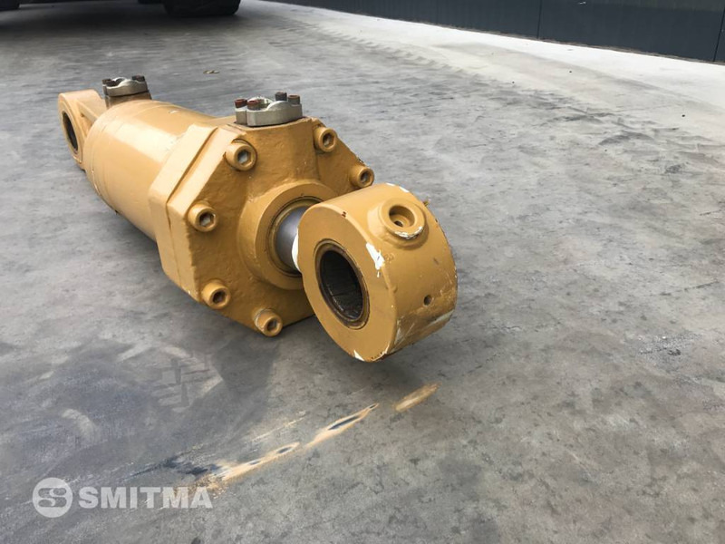 Cat 155-3653 D8R / D8T Lift Cylinder - Attachment for Construction machinery: picture 3 Cat 155-3653 D8R / D8T Lift Cylinder - Attachment for Construction machinery: picture 3