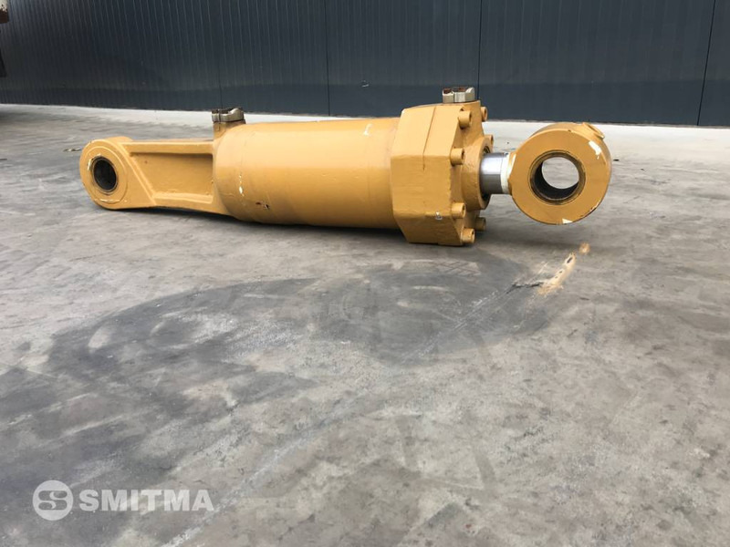 Cat 155-3653 D8R / D8T Lift Cylinder - Attachment for Construction machinery: picture 2 Cat 155-3653 D8R / D8T Lift Cylinder - Attachment for Construction machinery: picture 2