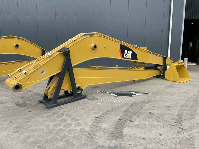 Cat 323F 18m Set Long Reach Equipment - Attachment for Construction machinery: picture 3 Cat 323F 18m Set Long Reach Equipment - Attachment for Construction machinery: picture 3