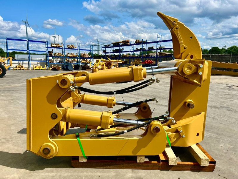 Cat D7 / D7H / D7R SS Ripper - Attachment for Construction machinery: picture 4 Cat D7 / D7H / D7R SS Ripper - Attachment for Construction machinery: picture 4
