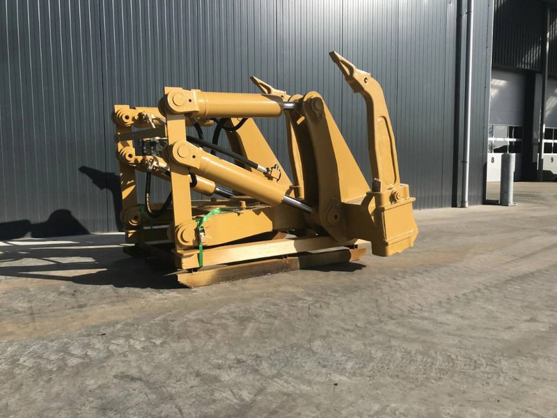 Cat D7E - Attachment for Construction machinery: picture 4 Cat D7E - Attachment for Construction machinery: picture 4