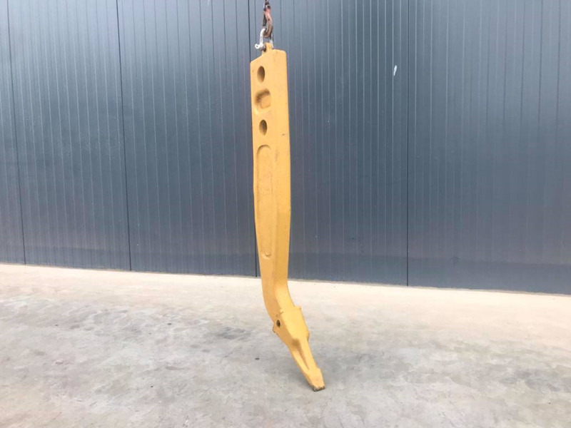 Cat D7H Shank incl. Tip - Attachment for Construction machinery: picture 3 Cat D7H Shank incl. Tip - Attachment for Construction machinery: picture 3