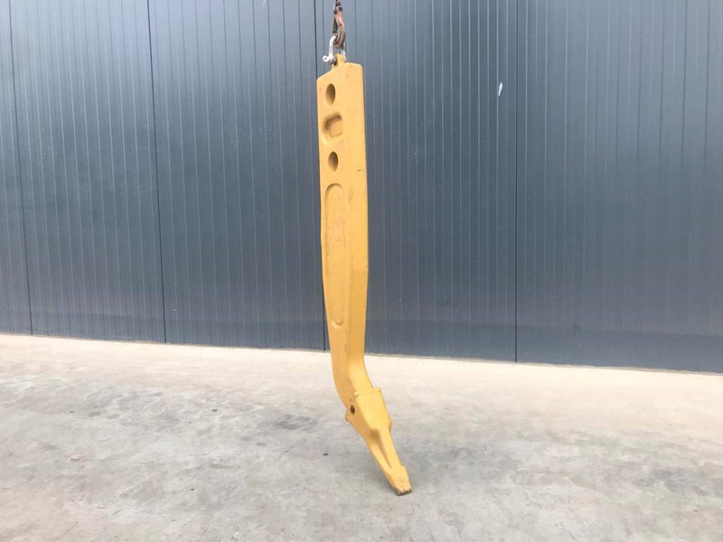 Cat D7R Shank incl. Tip - Attachment for Construction machinery: picture 3 Cat D7R Shank incl. Tip - Attachment for Construction machinery: picture 3
