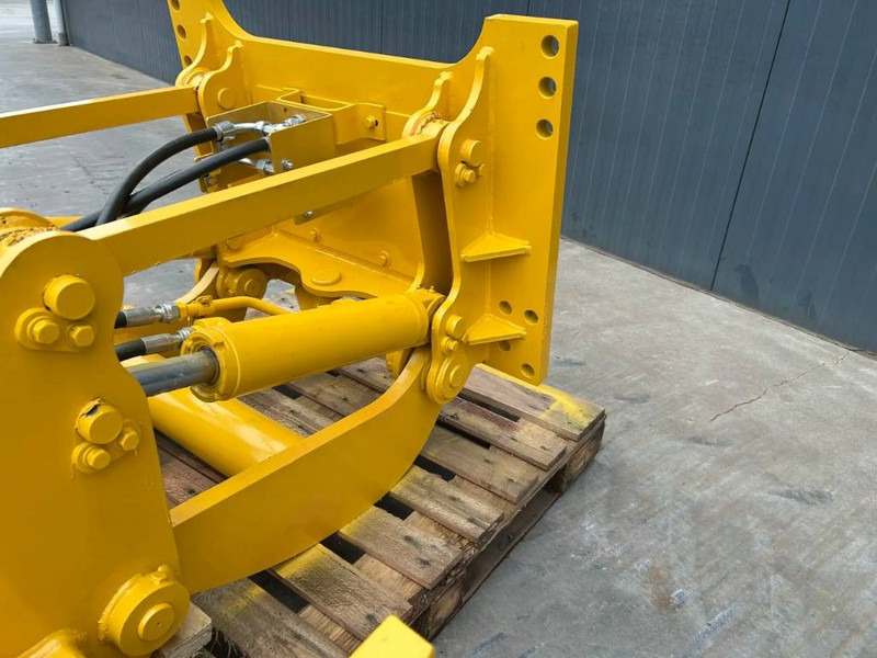 Komatsu D37 - Attachment for Construction machinery: picture 5 Komatsu D37 - Attachment for Construction machinery: picture 5