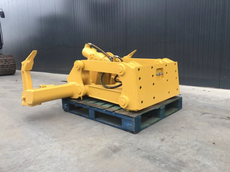 Komatsu D53 - Attachment for Construction machinery: picture 5 Komatsu D53 - Attachment for Construction machinery: picture 5