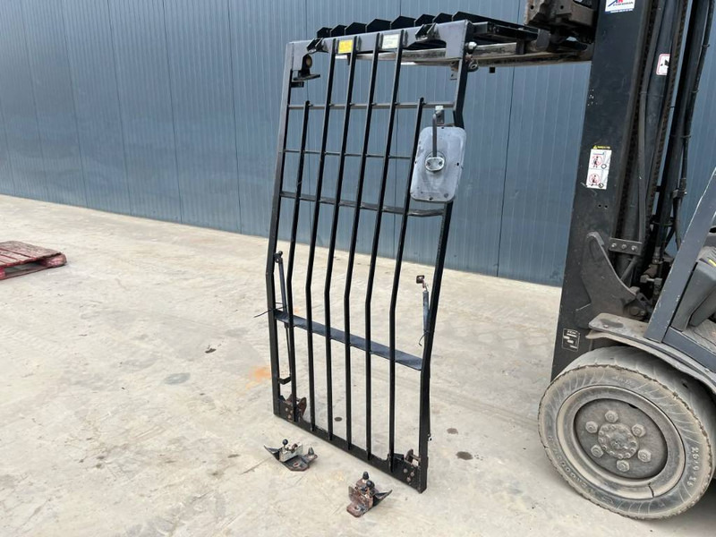 Cat 313D / M315D / 320D / 325D / 330D / 345C / 365C / - Cab and interior for Construction machinery: picture 3 Cat 313D / M315D / 320D / 325D / 330D / 345C / 365C / - Cab and interior for Construction machinery: picture 3