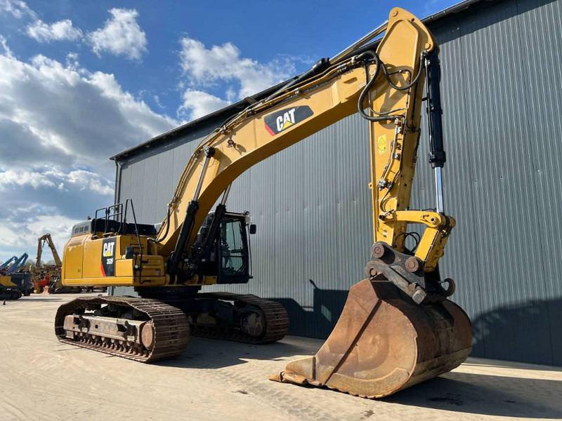 Cat 352F - Crawler excavator: picture 3 Cat 352F - Crawler excavator: picture 3