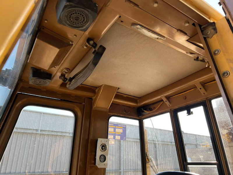 Crawler loader Cat 953 - Ripper: picture 18