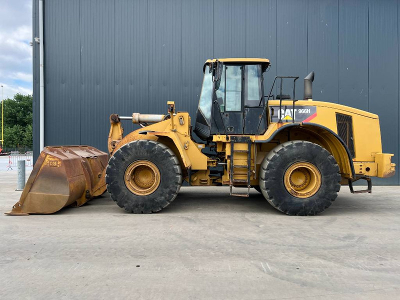 Cat 966H - Full Steering - Wheel loader: picture 3 Cat 966H - Full Steering - Wheel loader: picture 3