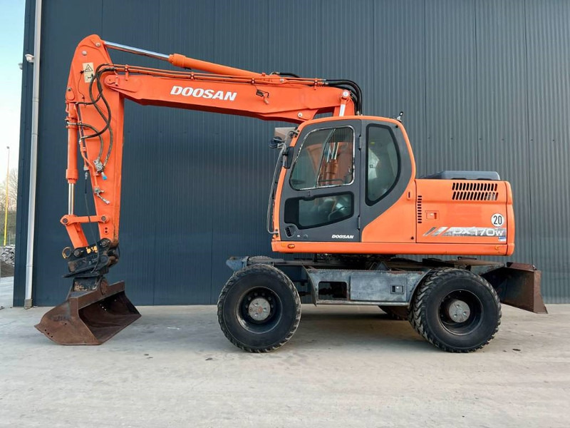 Doosan DX170W - Wheel excavator: picture 3 Doosan DX170W - Wheel excavator: picture 3