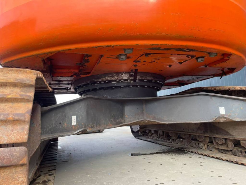 Crawler excavator Doosan DX235LCR: picture 13