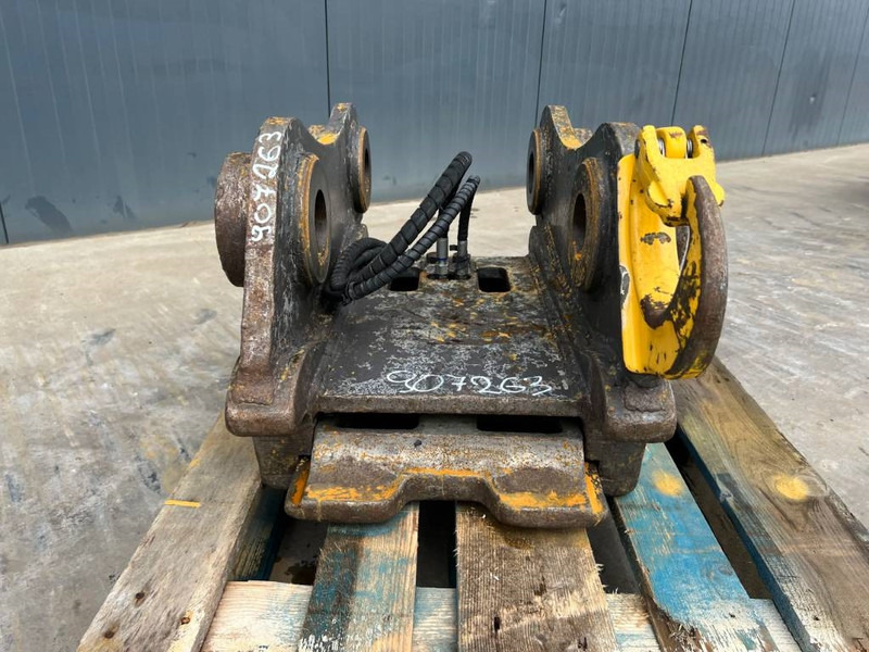 SMP S70 - 323D - Quick coupler for Construction machinery: picture 2 SMP S70 - 323D - Quick coupler for Construction machinery: picture 2