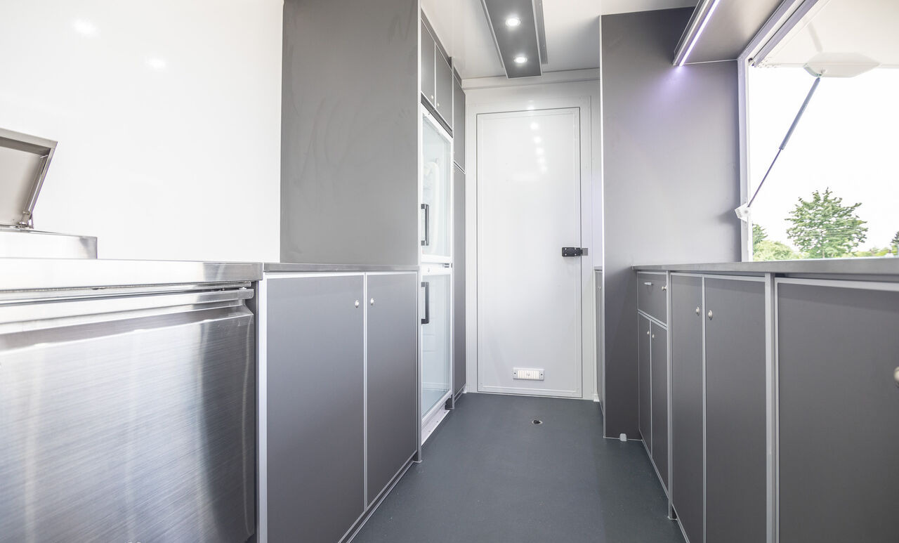 New Vending truck Bannert FOOD TRUCK Imbiss Handlowy Burger Kebab: picture 23