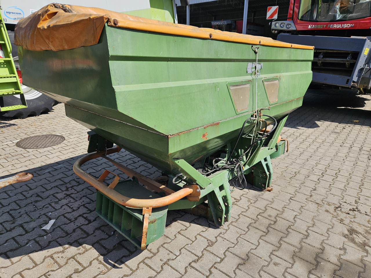 Amazone - Slurry injector: picture 2 Amazone - Slurry injector: picture 2