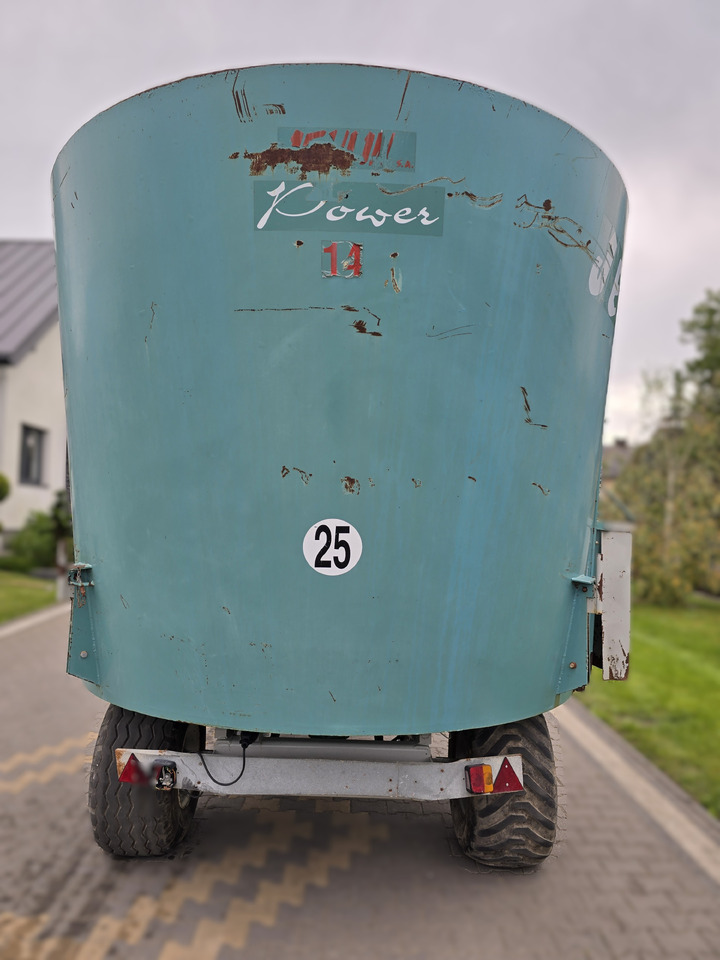 JEULIN POWER 14 - Forage mixer wagon: picture 4 JEULIN POWER 14 - Forage mixer wagon: picture 4