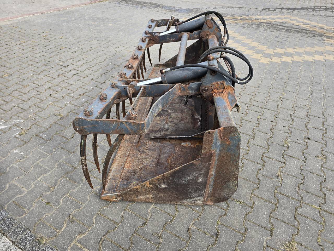 Łyżko krokodyl 2 m - Silage equipment: picture 5 Łyżko krokodyl 2 m - Silage equipment: picture 5