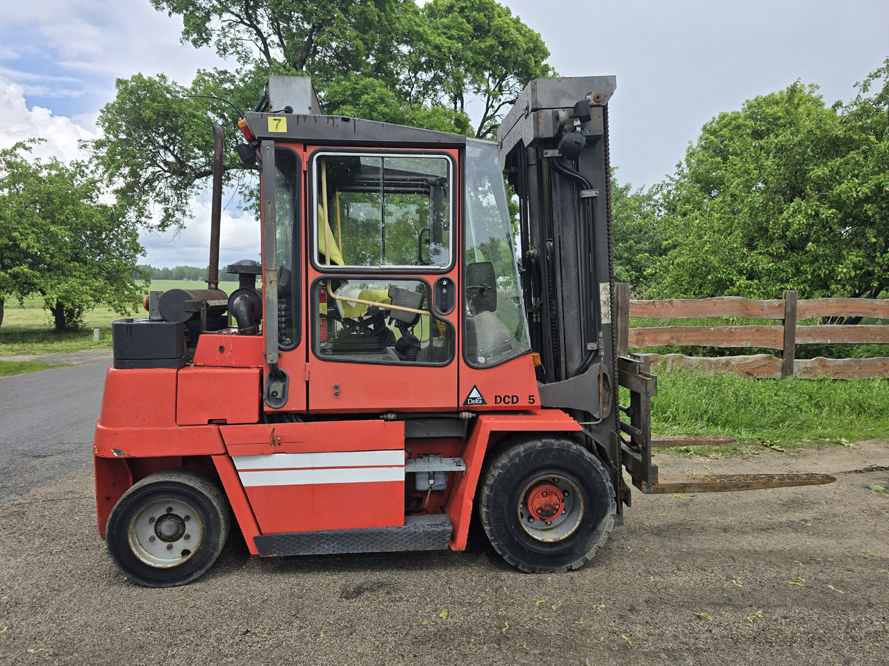 Kalmar DCD 55-6 Triplex - Diesel forklift: picture 3 Kalmar DCD 55-6 Triplex - Diesel forklift: picture 3