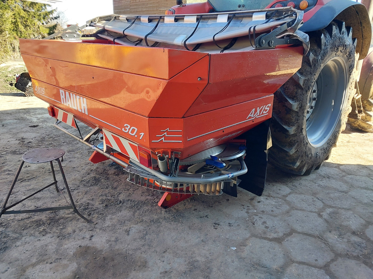 Kuhn RAUCH AXIS 30.1 - Fertilizer spreader: picture 5 Kuhn RAUCH AXIS 30.1 - Fertilizer spreader: picture 5